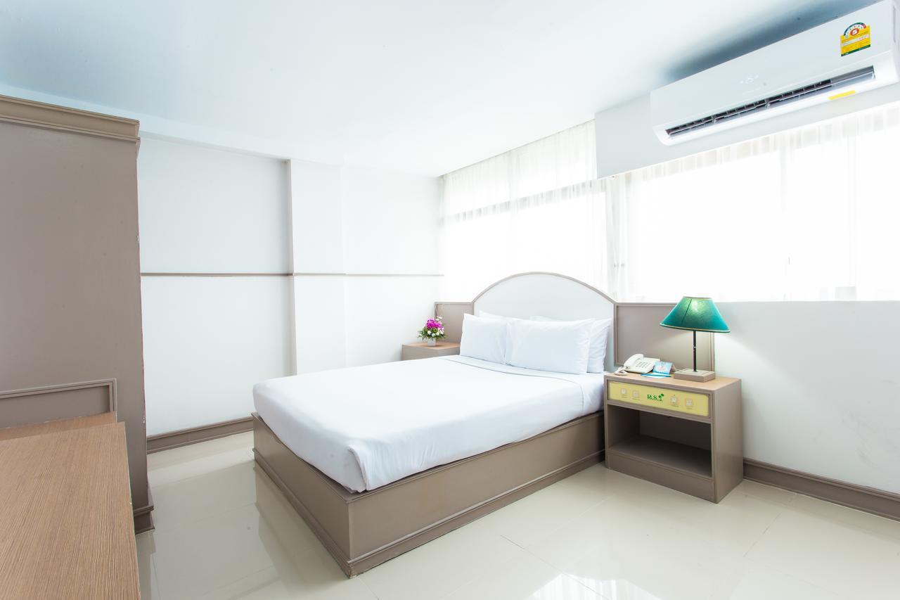 Ruensuk Place Bang Lamung Ngoại thất bức ảnh